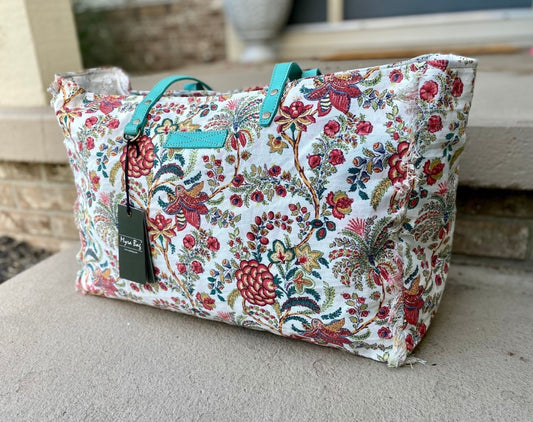 MYRA Mariposa Weekender Bag