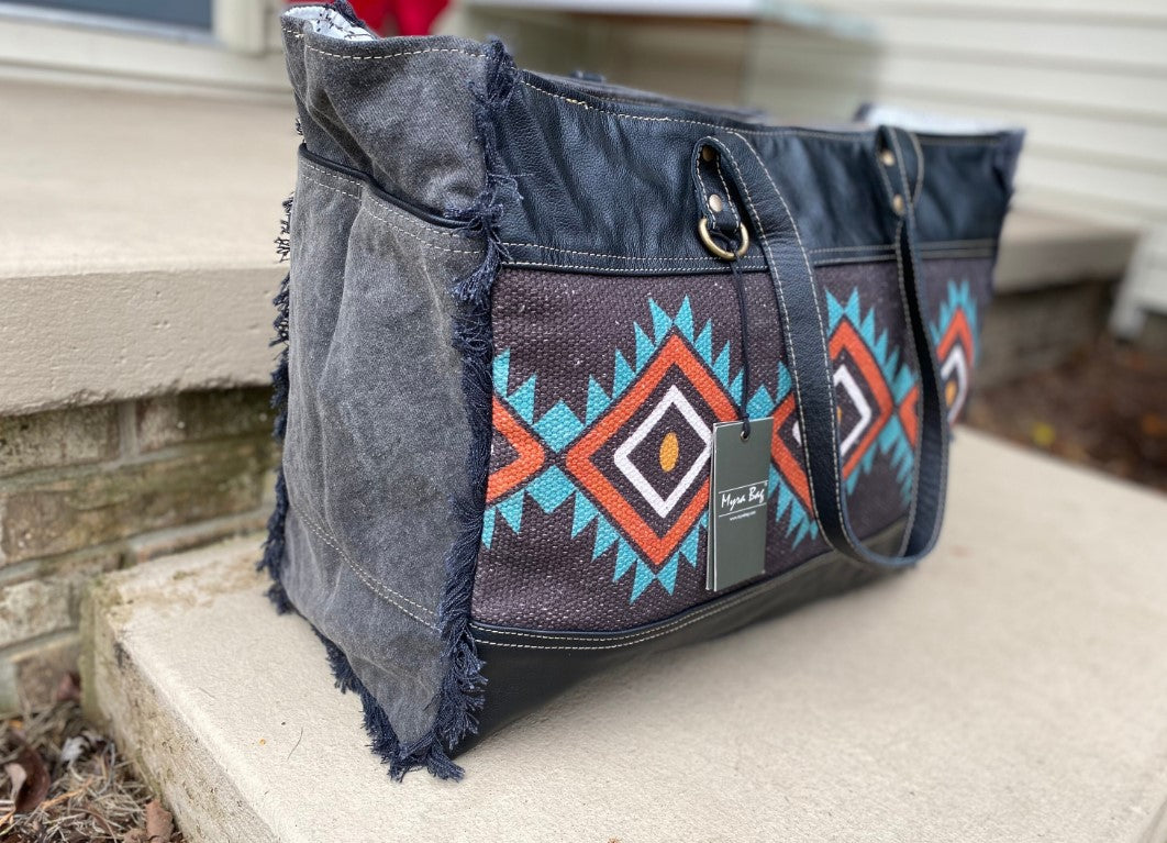 MYRA Saguaro Spirit Weekender Bag