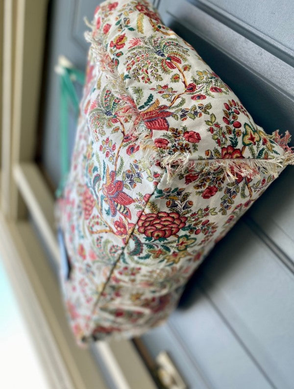 MYRA Mariposa Weekender Bag