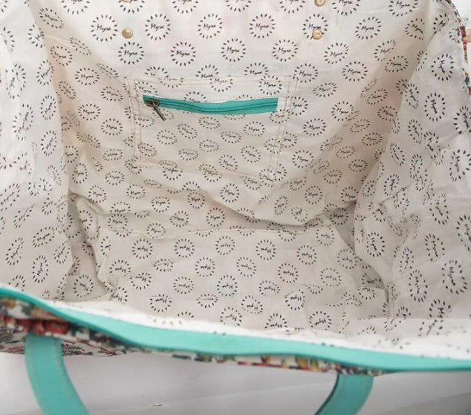 MYRA Mariposa Weekender Bag