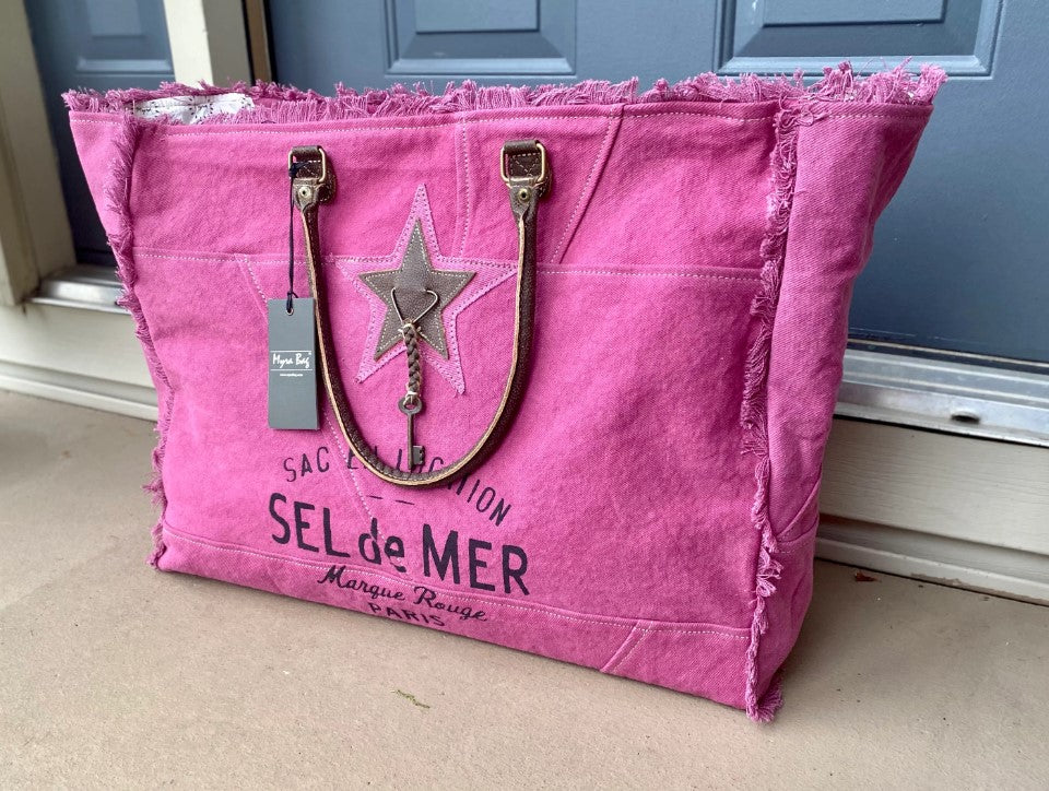 MYRA Popping Pink Weekender Bag